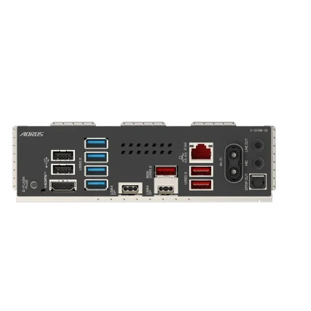 Les ports De la carte Mére Gigabyte X870E AORUS PRO